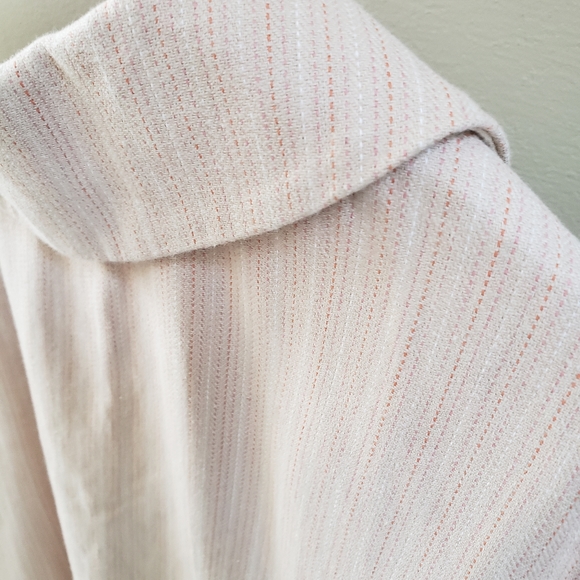 (NWT) Zinc Blazer from Torrid, Size 2 - Picture 6 of 9